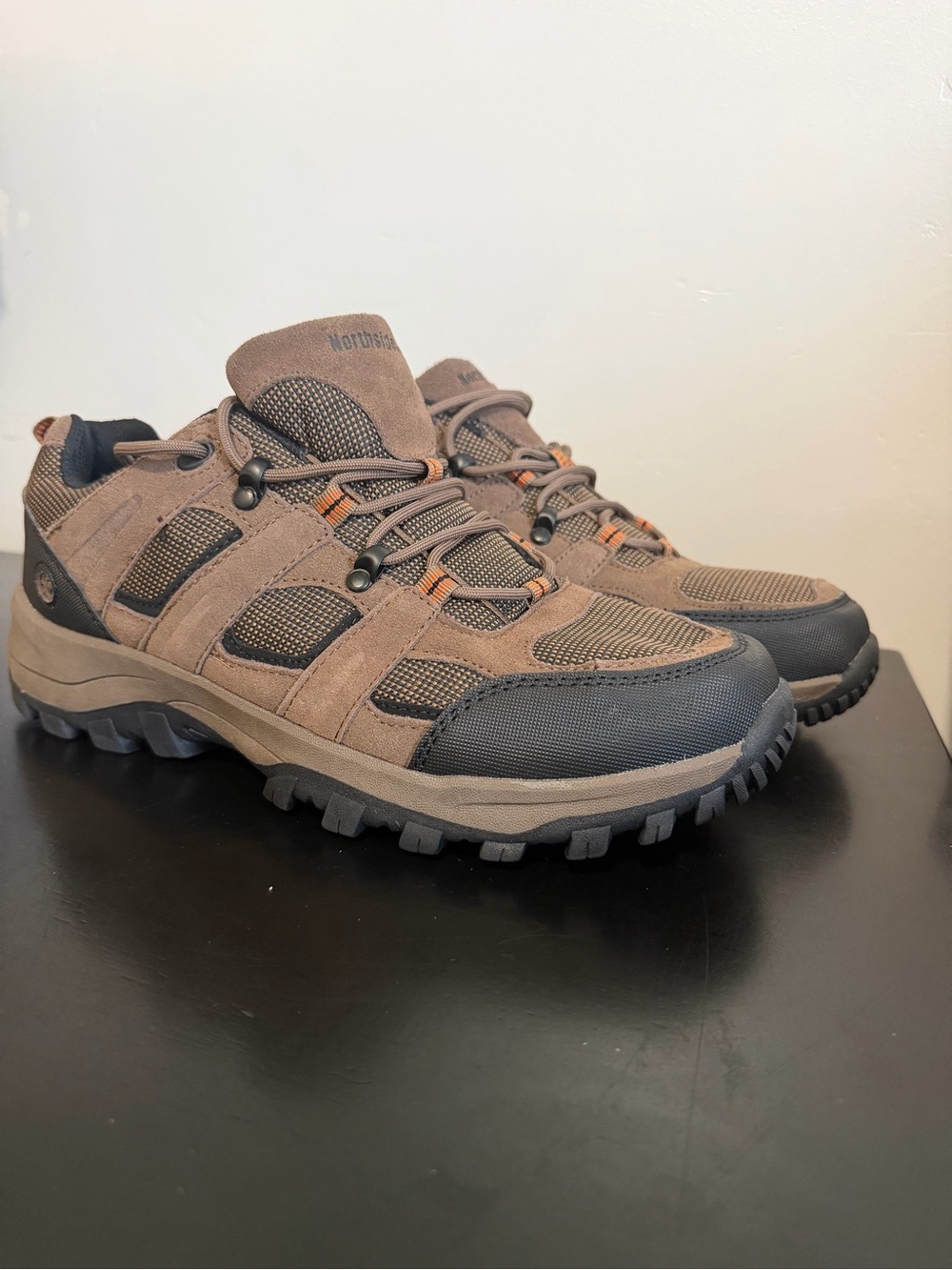 Northside Brown and Black Men's Trail Sneakers